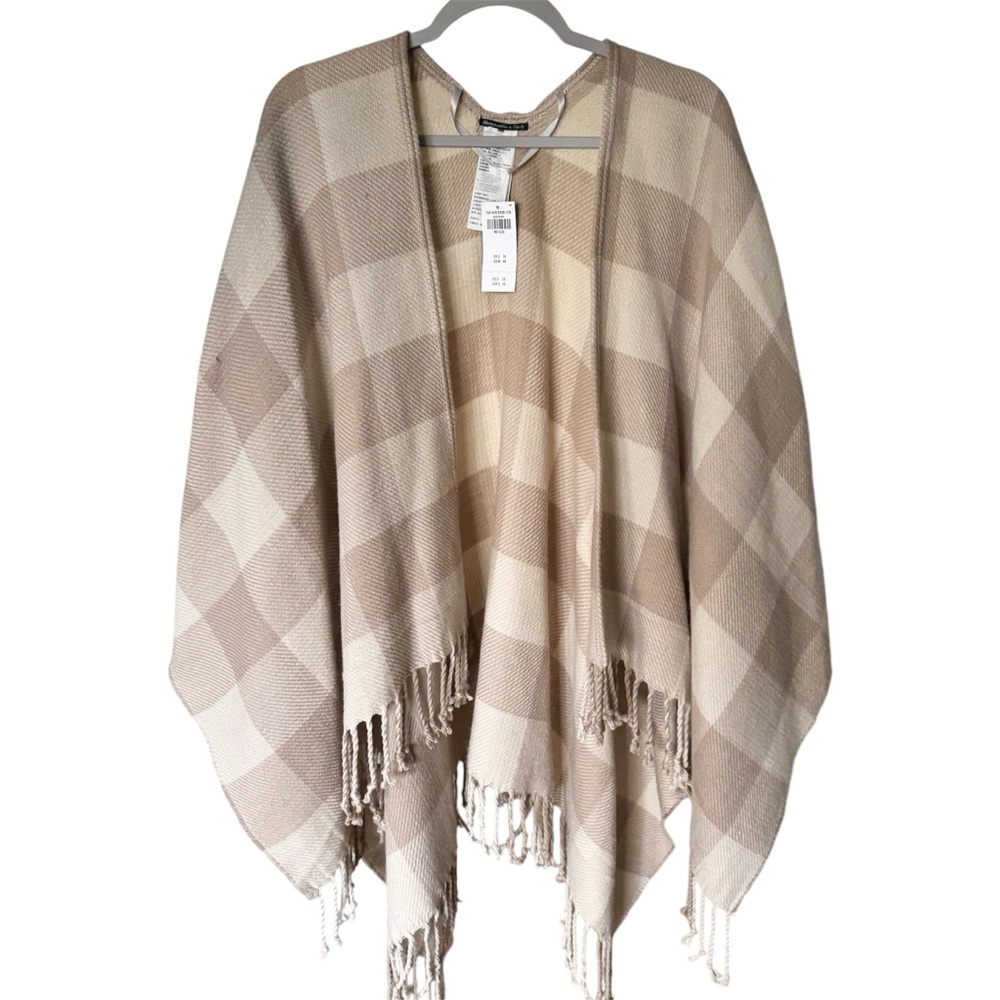 NWT Abercrombie & Fitch Plaid Boho Fringed Sweater Poncho Blanket